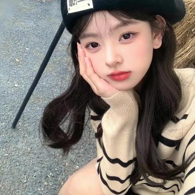 女孩青春纪事封面